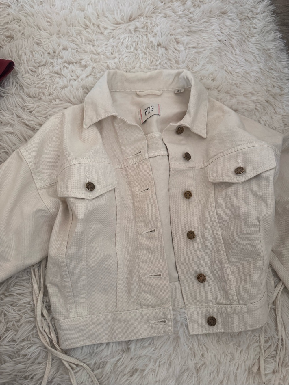 BDG Off-White/Cream Cropped Denim Jacket